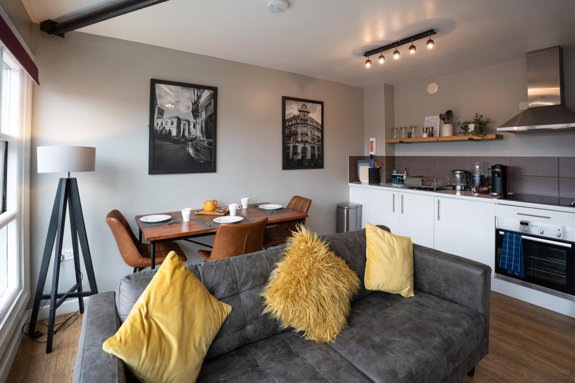 High Street Town House Aparthotel Manchester Ngoại thất bức ảnh